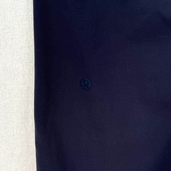 LULULEMON On The Fly Woven 27" Pants Womens 6 Dark Navy Cropped Slim Straight - Picture 11 of 14